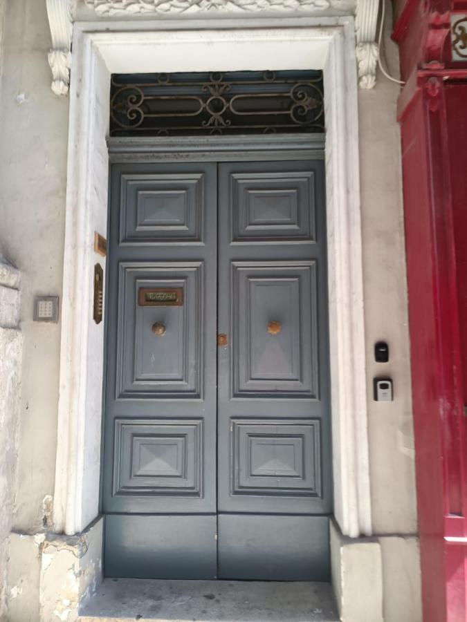 Charming & Traditional Flat In City Center Esch1-2 Valletta Buitenkant foto
