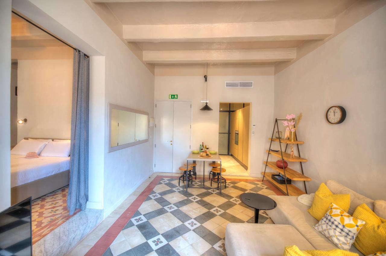 Charming & Traditional Flat In City Center Esch1-2 Valletta Buitenkant foto