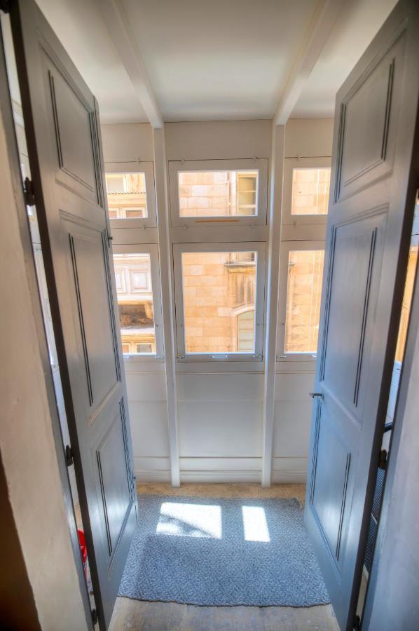 Charming & Traditional Flat In City Center Esch1-2 Valletta Buitenkant foto